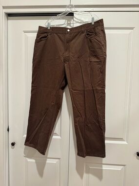 L.L. Bean vintage brown Men’s Chinos Trousers, Size 42
